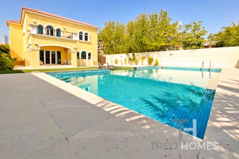 Vila v Jumeirah Park, Dubai, SAE 3 ložnice, 328 m² Č.: 597614 - fotografie 7