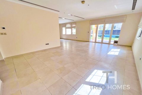 Vila v Jumeirah Park, Dubai, SAE 3 ložnice, 328 m² Č.: 597614 - fotografie 18