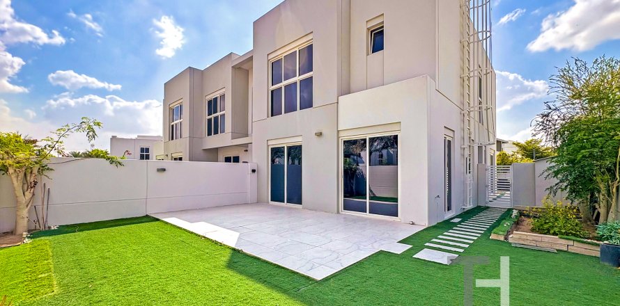 Townhouse di Mudon, Dubai, UEA 4 kamar tidur, 270 m2 nomor 597589