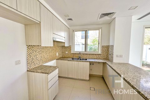 Townhouse di Mudon, Dubai, UEA 4 kamar tidur, 270 m2 nomor 597589 - foto 3