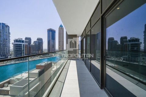 Apartment in Business Bay, Dubai, UAE 2 bedrooms, 121 sq.m. № 593506 - photo 27