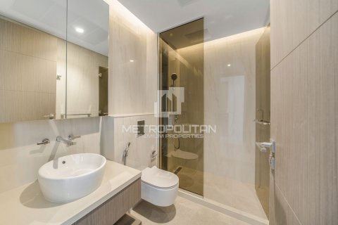 Apartment in Business Bay, Dubai, UAE 2 bedrooms, 121 sq.m. № 593506 - photo 13