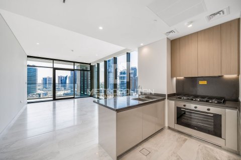 Apartment in Business Bay, Dubai, UAE 2 bedrooms, 121 sq.m. № 593506 - photo 21