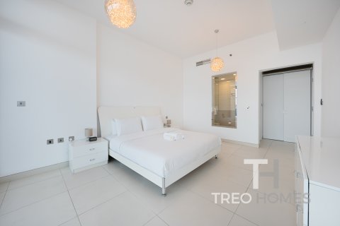 Apartment in Palm Jumeirah, Dubai, UAE 1 bedroom, 106 sq.m. № 586473 - photo 2