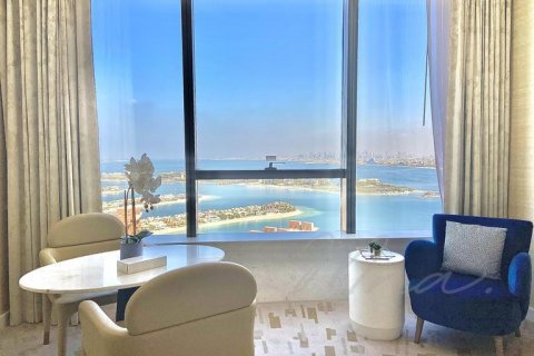 Apartment in Palm Jumeirah, Dubai, UAE 47.1 sq.m. № 576829 - photo 2