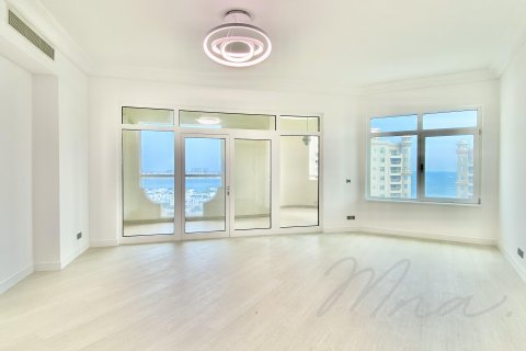 Palm Jumeirah, Dubai, संयुक्त अरब अमीरात में अपार्टमेंट, 3 बेडरूम, 203.2 वर्ग मीटर, संख्या 576833 - फ़ोटो 1