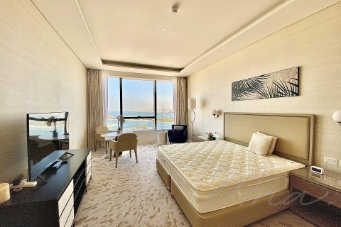 Apartment in Palm Jumeirah, Dubai, UAE 47.1 sq.m. № 576831 - photo 14