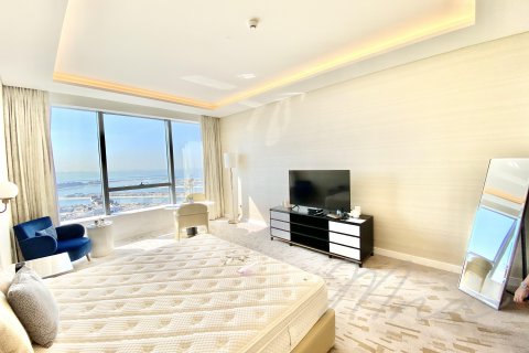 Apartment in Palm Jumeirah, Dubai, UAE 47.1 sq.m. № 576831 - photo 4