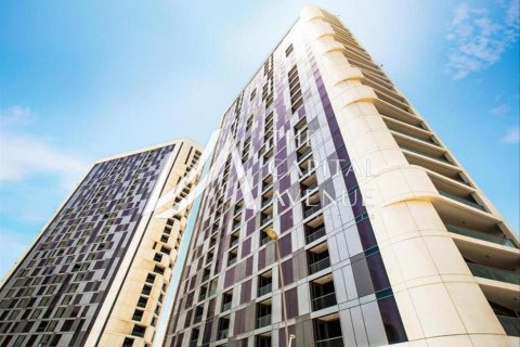 Apartmen di Al Reem Island, Abu Dhabi, UAE 2 bilik tidur, 119 meter persegi № 604945 - foto 1