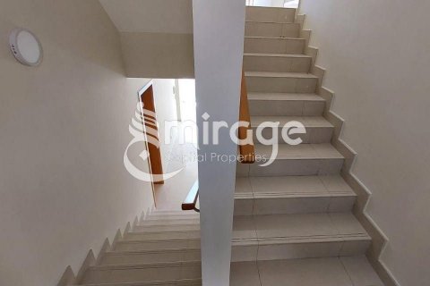 Vila v Al Raha Gardens, Abu Dhabi, SAE 5 ložnice, 481.6 m² Č.: 596919 - fotografie 10