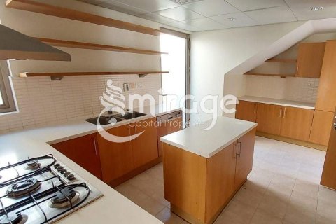 Vila v Al Raha Gardens, Abu Dhabi, SAE 5 ložnice, 481.6 m² Č.: 596919 - fotografie 5