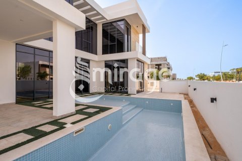 Vila na Yas Island, Abu Dhabi, SAE 6 ložnice, 750 m² Č.: 596817 - fotografie 1