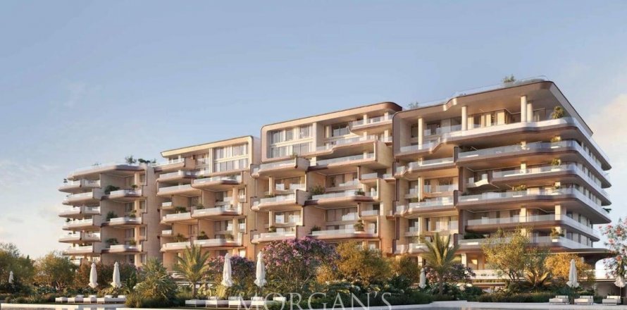 Palm Jumeirah、Dubai、UAEにある二世帯用住宅 4ベッドルーム、468.1 m2 No591042