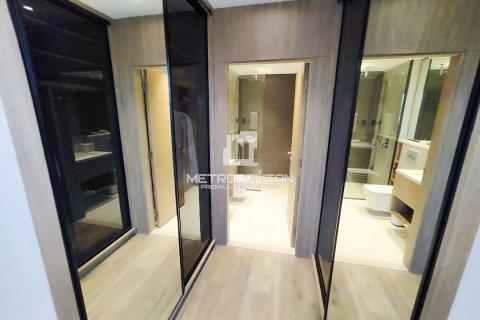 טאונהאוס למכירה ב Jumeirah Village Circle, Dubai, איחוד האמירויות  4 חדרי שינה, 392 מ"ר, מספר 501340 - תמונה 16