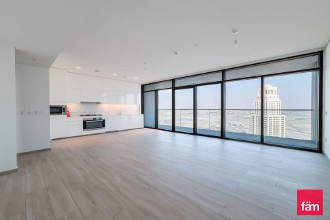 Apartment in Dubai, UAE 3 bedrooms, 165 sq.m. № 575195 - photo 2