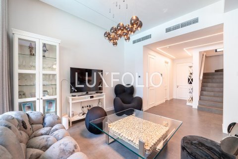 Byt v Downtown Dubai (Downtown Burj Dubai), SAE 3 ložnice, 352 m² Č.: 627782 - fotografie 2