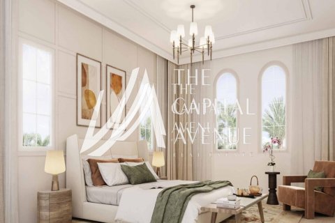 Villa in Khalifa City, Abu Dhabi, UAE 6 bedrooms, 514 sq.m. № 604823 - photo 10