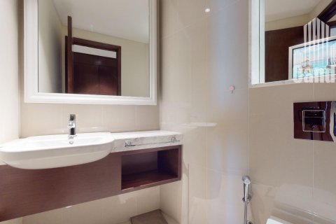 Apartamento para arrendamento em Downtown Dubai (Downtown Burj Dubai), Dubai, EAU 2 quartos, 133.8 m2 № 577270 - foto 14
