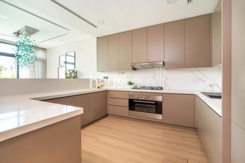 Βίλα σε Jumeirah Golf Estates, Dubai, ΗΑΕ 3 υπνοδωμάτια, 178 τ.μ. Αρ. 626779 - φωτογραφία 8