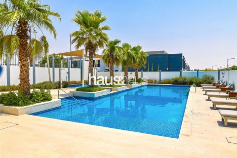 Řadový dům v Motor City, Dubai, SAE 4 ložnice, 270 m² Č.: 626777 - fotografie 12