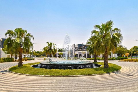 Řadový dům v Motor City, Dubai, SAE 4 ložnice, 270 m² Č.: 626777 - fotografie 13
