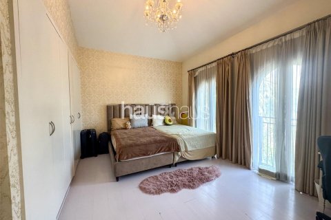 Vilë në Dubai Investment Park, Emiratet e Bashkuara Arabe 5 dhoma gjumi, 891 m2. № 626755 - Foto 16