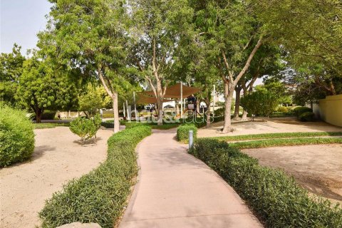 Villa in Arabian Ranches, Dubai, UAE 3 bedrooms, 244 sq.m. № 626756 - photo 8