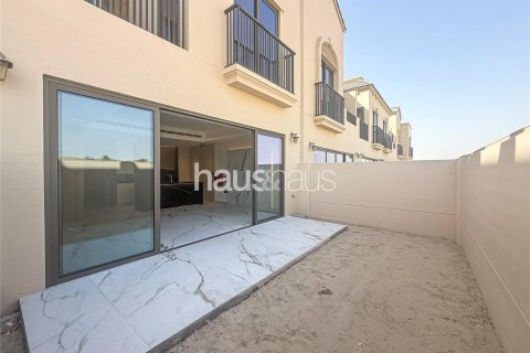 Townhouse in Jumeirah Golf Estates, Dubai, UAE 3 bedrooms, 204 sq.m. № 626499 - photo 4