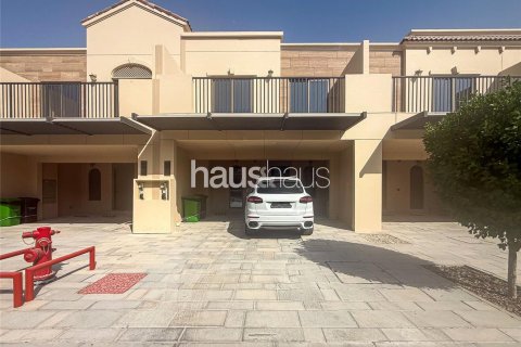 Townhouse in Jumeirah Golf Estates, Dubai, UAE 3 bedrooms, 204 sq.m. № 626499 - photo 11
