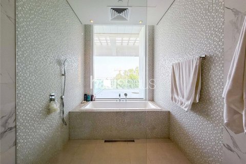 Apartamento para arrendamento em Al Barari, Dubai, EAU 2 quartos, 320 m2 № 626780 - foto 6