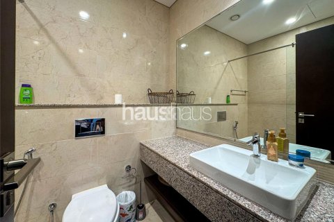Villa in Motor City, Dubai, UAE 5 bedrooms, 452 sq.m. № 626778 - photo 15