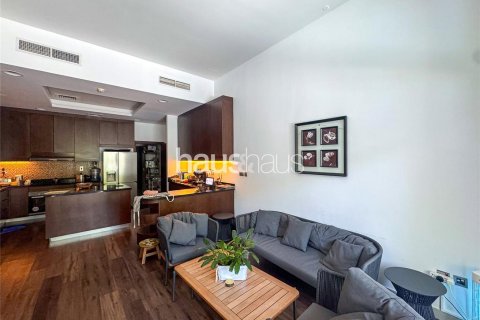 Villa in Motor City, Dubai, UAE 5 bedrooms, 452 sq.m. № 626778 - photo 6