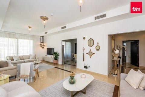 Βίλα σε Dubai, ΗΑΕ 5 υπνοδωμάτια, 1007.7 τ.μ. Αρ. 612579 - φωτογραφία 3