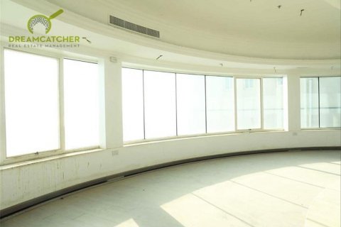 Зняти в оренду комерційну нерухомість в Cornich Ras Al Khaima, Рас-эль-Хайма, ОАЕ 699.9м2, № 588384 - фото 6