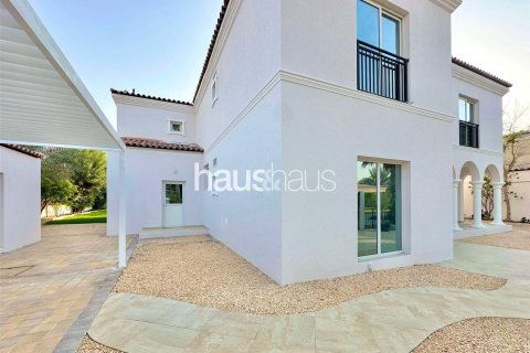 Vila di Dubai Investment Park, UAE 5 bilik tidur, 577 meter persegi № 625442 - foto 21