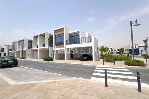 Vila di Arabian Ranches 3, Dubai, UAE 4 bilik tidur, 268 meter persegi № 625344 - foto 2