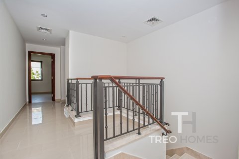 Villa in Arabian Ranches 2, Dubai, UAE 3 bedrooms, 302 sq.m. № 595532 - photo 6