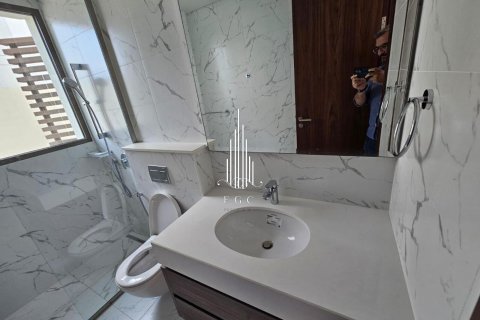Vila v Abu Dhabi, SAE 4 ložnice, 460 m² Č.: 577274 - fotografie 12