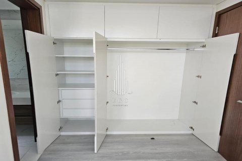 Vila v Abu Dhabi, SAE 4 ložnice, 460 m² Č.: 577274 - fotografie 4