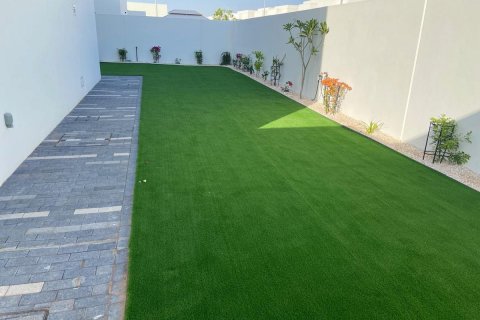 Commercial property til leje i Yas Island, Abu Dhabi, UAE 483 kvm № 594954 - foto 3