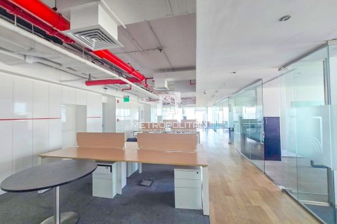 Office in Sheikh Zayed Road, Dubai, UAE 496.8 sq.m. № 591840 - photo 9
