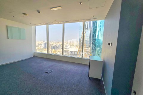 Office in Sheikh Zayed Road, Dubai, UAE 496.8 sq.m. № 591840 - photo 14