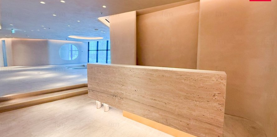 Zyrë në Business Bay, Dubai, Emiratet e Bashkuara Arabe 318.1 m2. № 612675