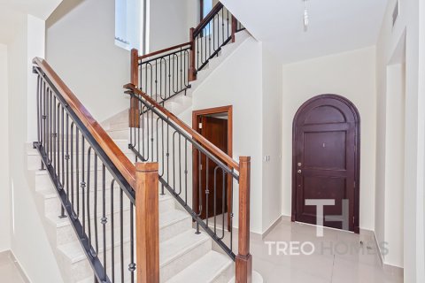 Villa in Arabian Ranches 2, Dubai, UAE 3 bedrooms, 281 sq.m. № 586628 - photo 6