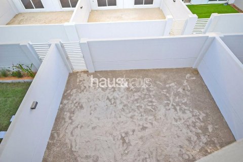 Townhouse in Mudon, Dubai, UAE 3 bedrooms, 142 sq.m. № 625729 - photo 11