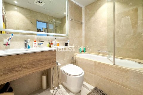 Apartemen di Greens, Dubai, UEA 3 kamar tidur, 193 m2 nomor 625728 - foto 18