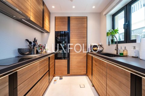 Apartament në Downtown Dubai (Downtown Burj Dubai), Emiratet e Bashkuara Arabe 2 dhoma gjumi, 193 m2. № 627780 - Foto 12