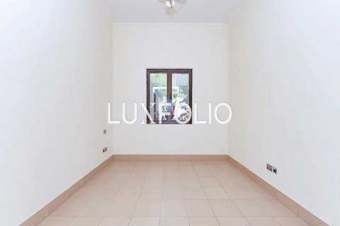 Apartment in Old Town, Dubai, UAE 1 bedroom, 81 sq.m. № 627776 - photo 6