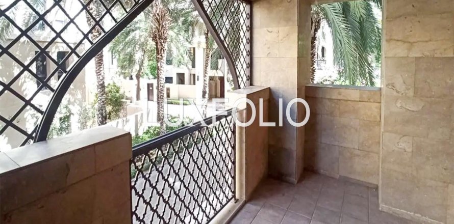 Apartment in Old Town, Dubai, UAE 1 bedroom, 81 sq.m. № 627776