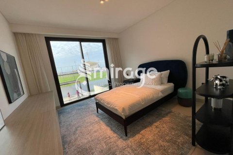 Vila na Saadiyat Island, Abu Dhabi, UAE 4 spavaće sobe, 461.2 m2 Br. 550279 - Slika 5